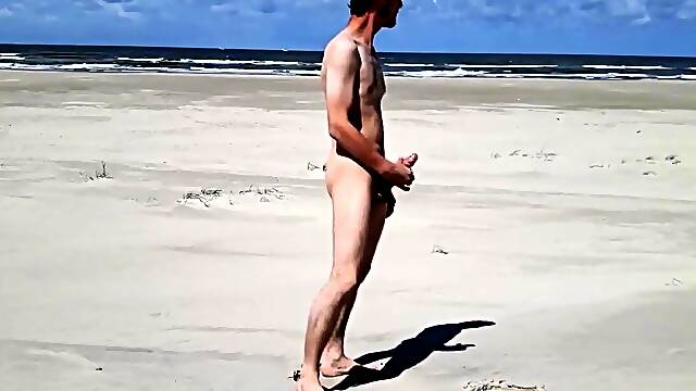 Outdoor Handjob on the Beach with Denis Matern