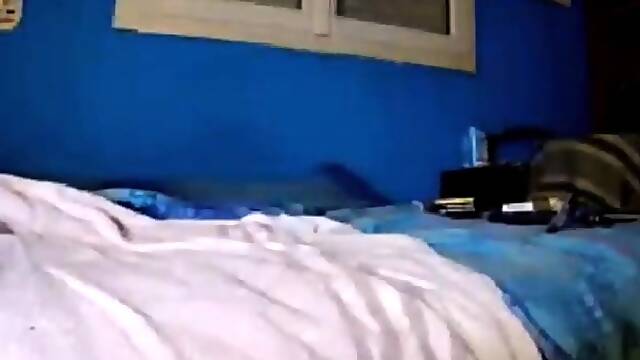 French Uncut Cock Cums Early