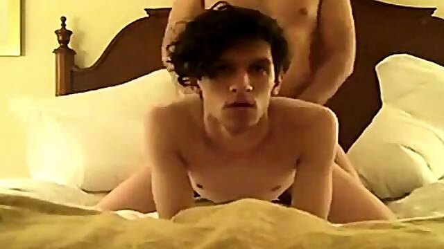 Amateur Spanish Twink Takes On Older Stud