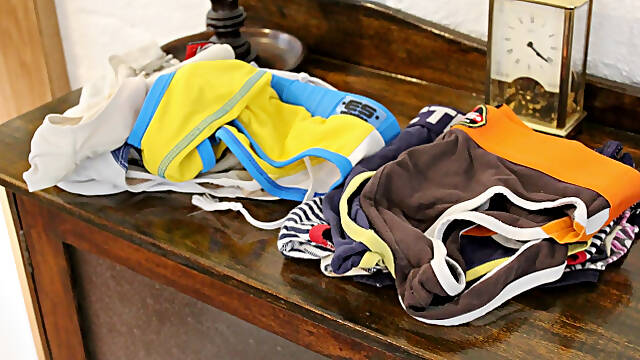 Aussie Underwear Show Cooper Leigh - AmateursDoIt