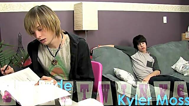 Kyler Moss naps during the time that Miles Pride tries to work and this guy has one hell of a moist fantasy