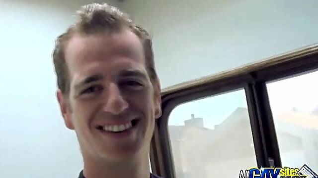 Chad Diamond Works His Cock Off