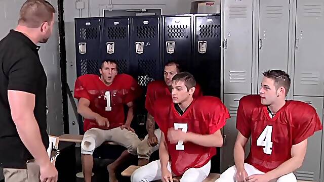 Bukkake loving nfl players in lockerroom fucking