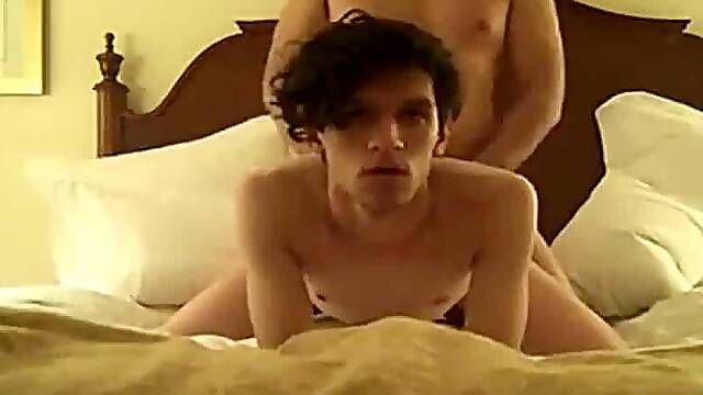 Amateur Spanish Twink Takes On Older Stud