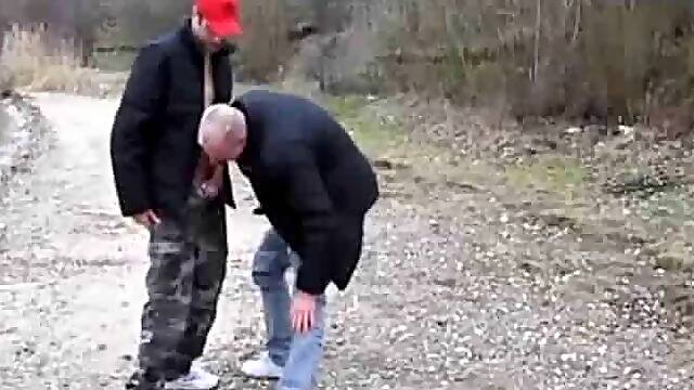 Bareback Fuck with Daddy and Younger Dude Outdoors