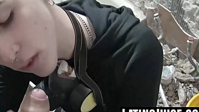 Charming Lucas Andrade gets hammered in his ass for money