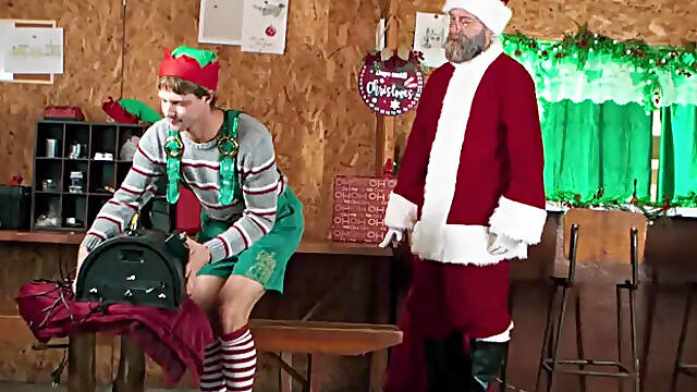 Men: Candy Cane Suck by Elf Benjamin Blue