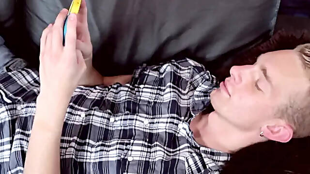 Next Door Twink: Exploring Limits Together