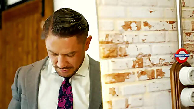 HotAFmen: The Square Jawed Gym Iron Carved Man