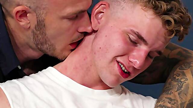 Stepdad Christian Wilde sucks all the load off cute bigcock twink Jack Waters