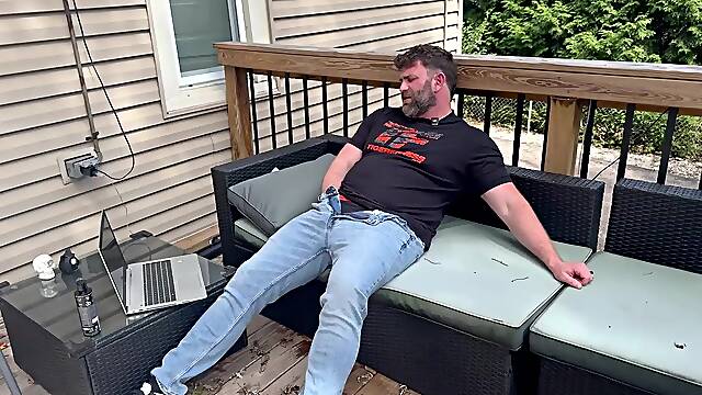 Beat my wife home so I rubbed one out on the deck in my jeans, dunks and TF T-Shirt