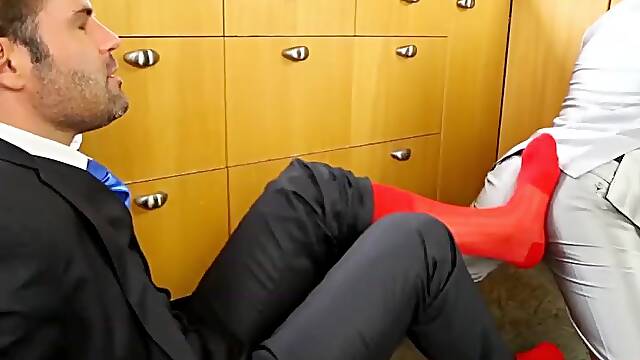 GentlemensCloset: Sebastian Steal A Pont of time For Tyler To Fill His Aching Booty