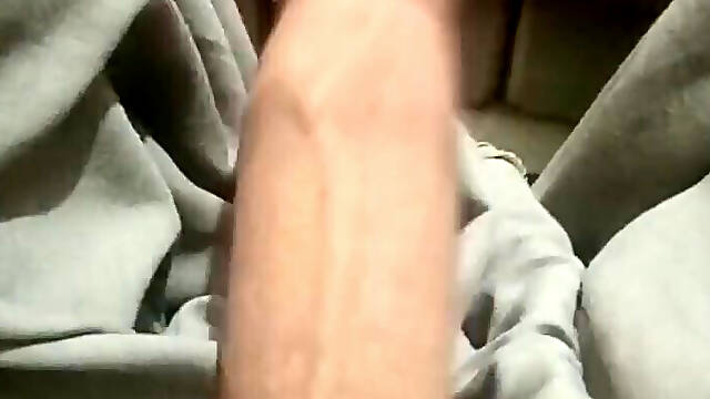 I need a virgin girls who are married women or Hindu virgin girls or married women can contact.