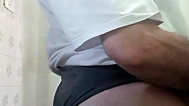 Buttsweetbrazilian doesnt have a dick thats why she likes to show and give her ass