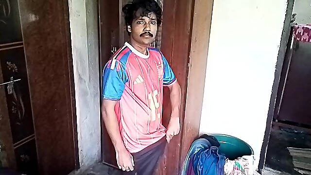 Camara Caught hot Indian guy solo sex
