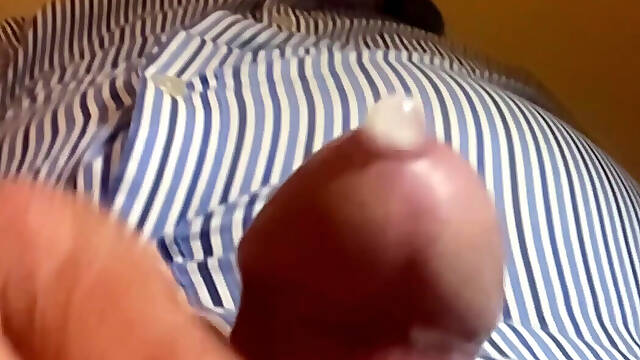 Cum in condom