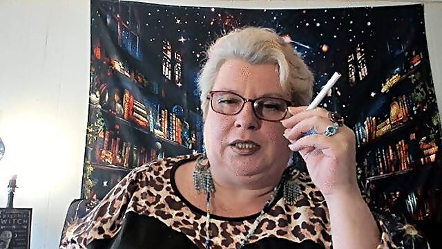 Gay smoking and dildo use instructions